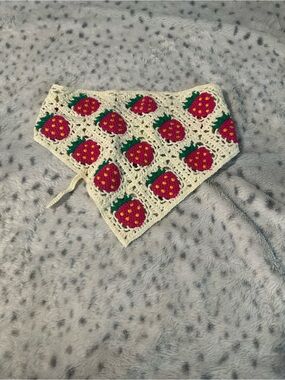 NWT Crochet Strawberry Hair Scarf - Cream and Pink